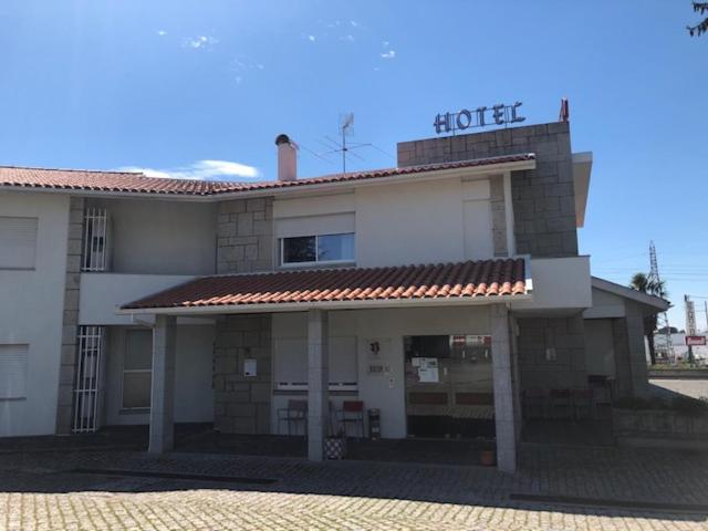 Hotel Cruz Da Mata Mangualde Esterno foto