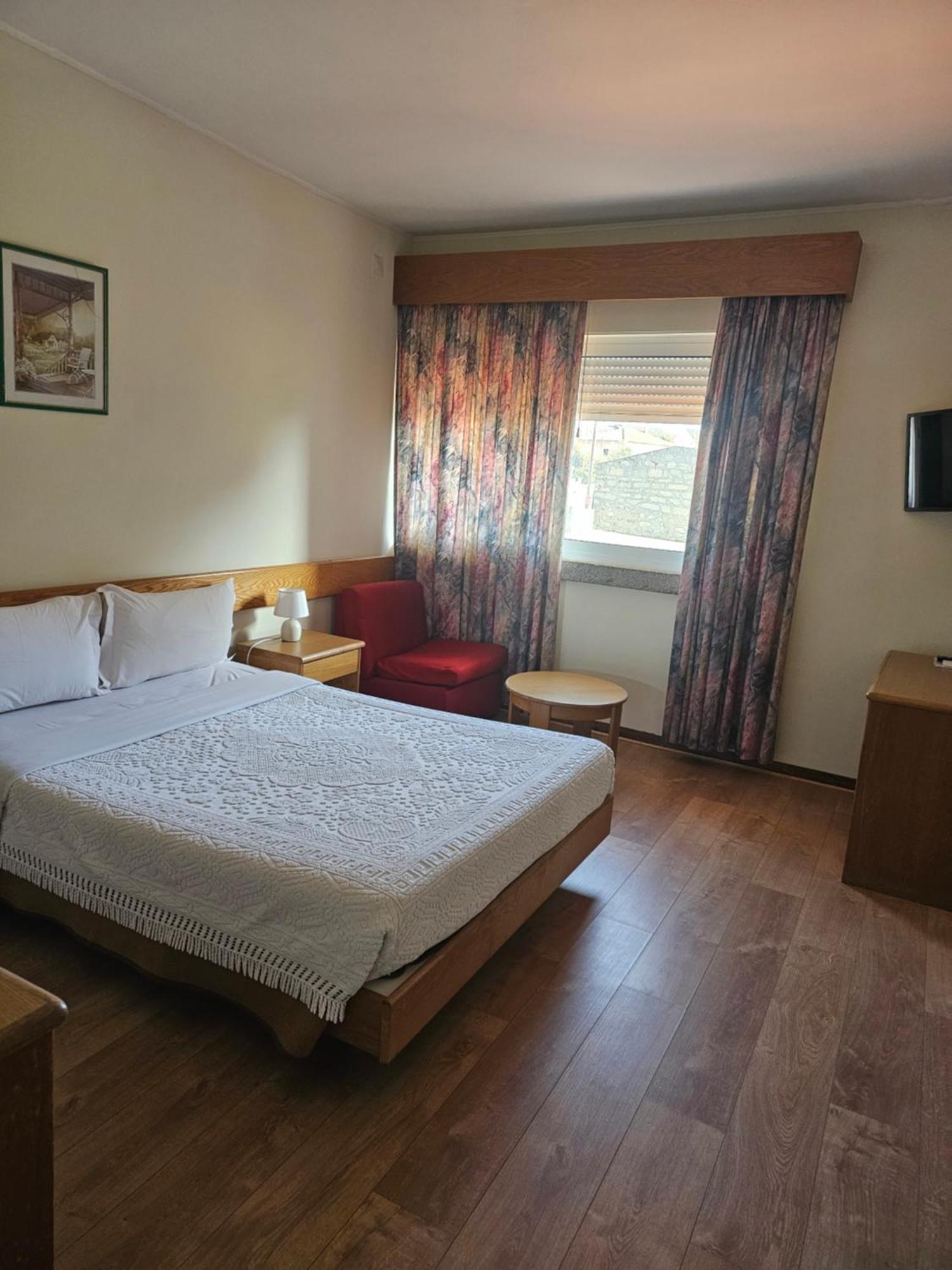 Hotel Cruz Da Mata Mangualde Esterno foto